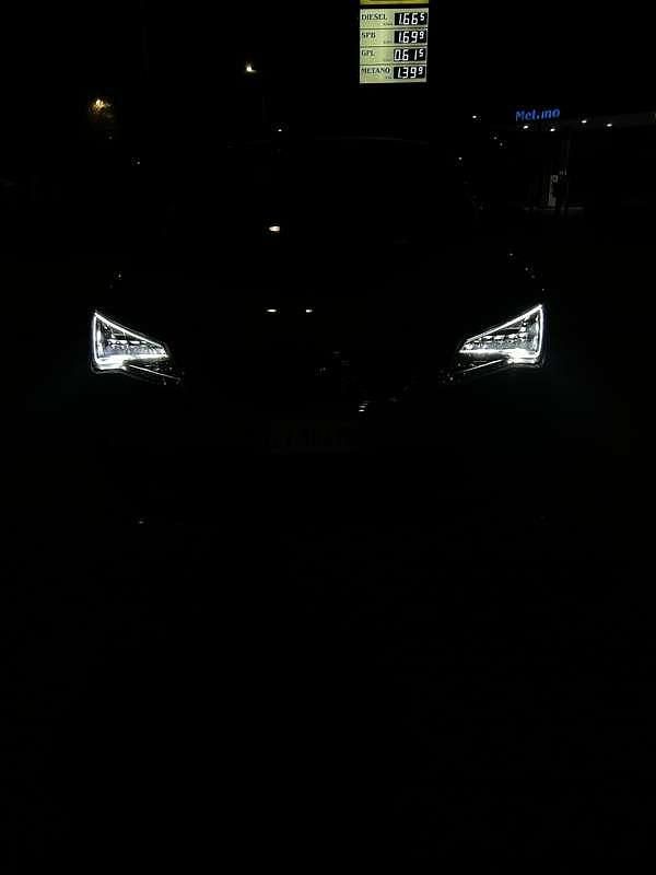 Usata Seat Leon Business 105 CV (77 kW) 2014 Grigio Berlina