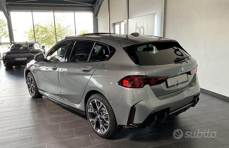 Usata BMW 118 M Sport 150 CV (110 kW) 2025 Grigio Utilitaria