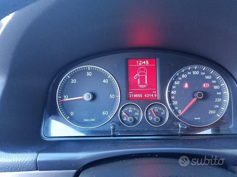 Usata VW Touran 2008 Nero Monovolume