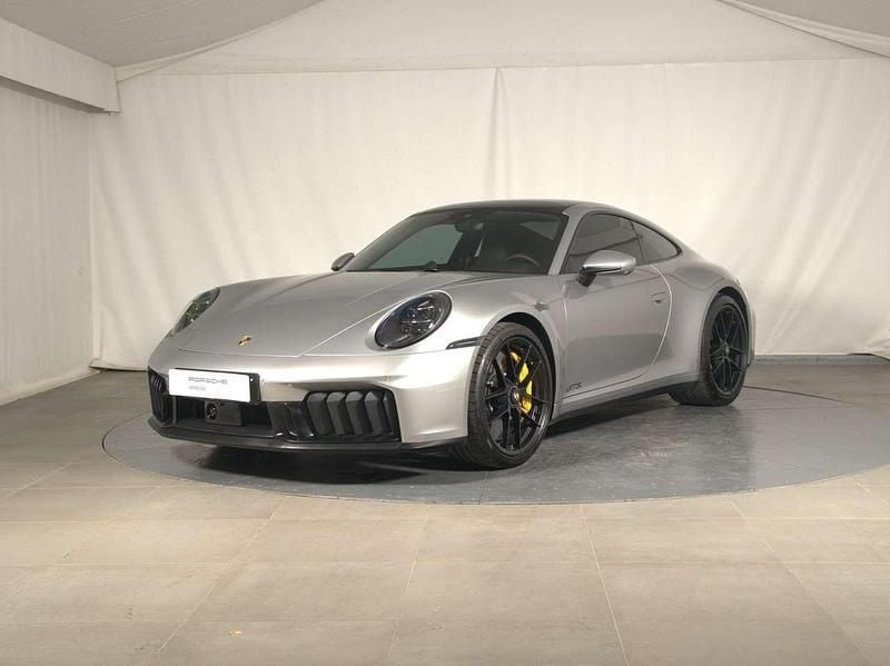 Argento Usata 2025 Porsche 911 Carrera GTS Coupé | 208.000 € (Buon prezzo) - Immagine 1/4