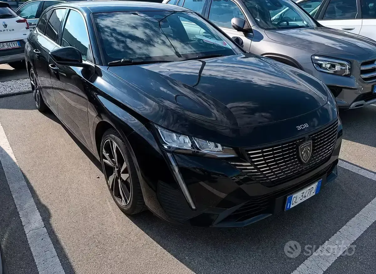 Usata Peugeot 308 Allure 131 CV (96 kW) 2022 Nero Station wagon