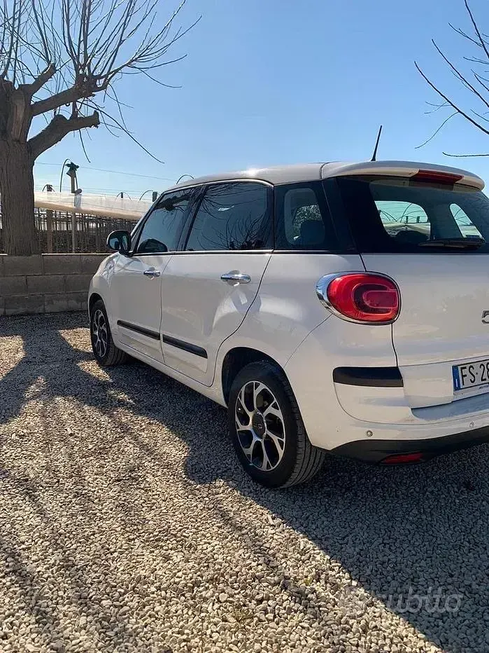 Usata Fiat 500L 120 CV (88 kW) 2018 Bianco Monovolume