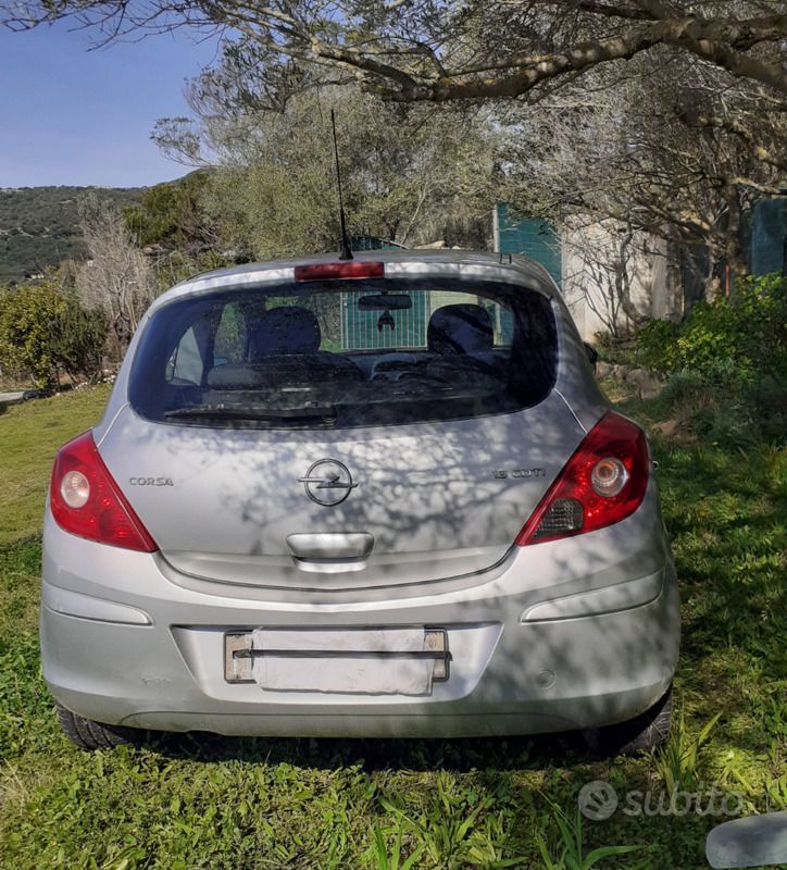 Grigio Usata 2007 Opel Corsa Due volumi | 1000 € - Immagine 1/3