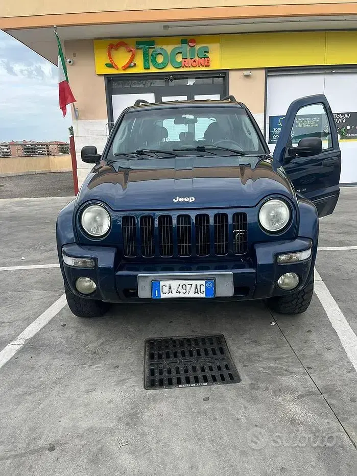 Usata Jeep Cherokee 116 CV (85 kW) 2002 Blu SUV