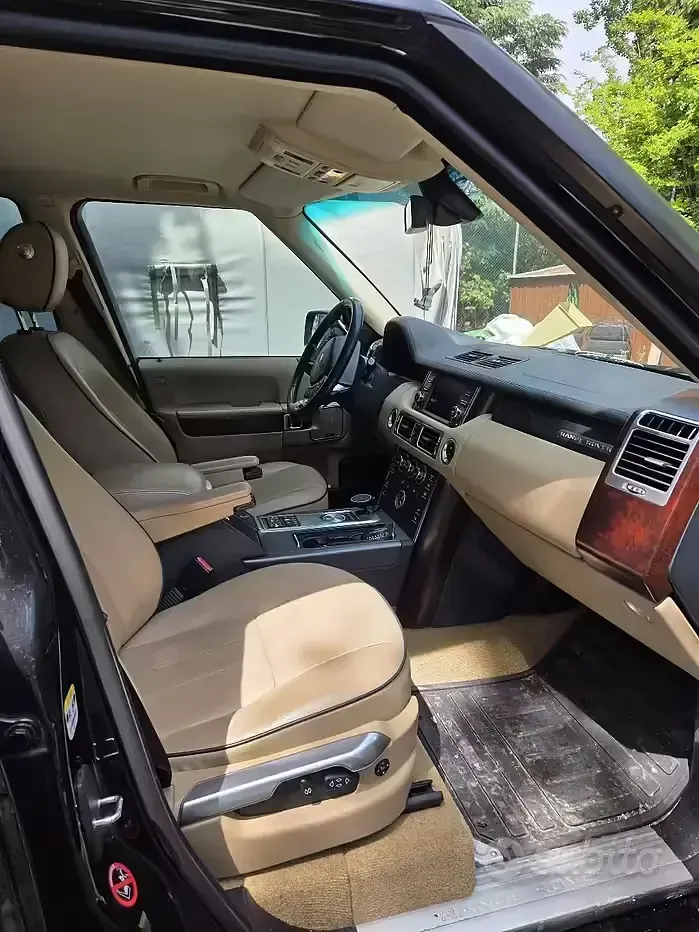 Usata Land Rover Range Rover HSE 313 CV (230 kW) 2011 Nero SUV