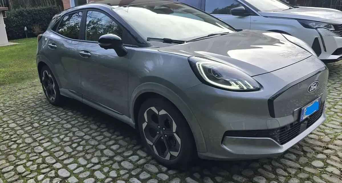 Usata Ford Puma Gen-E 124 kW (169 CV) 2025 Grigio SUV