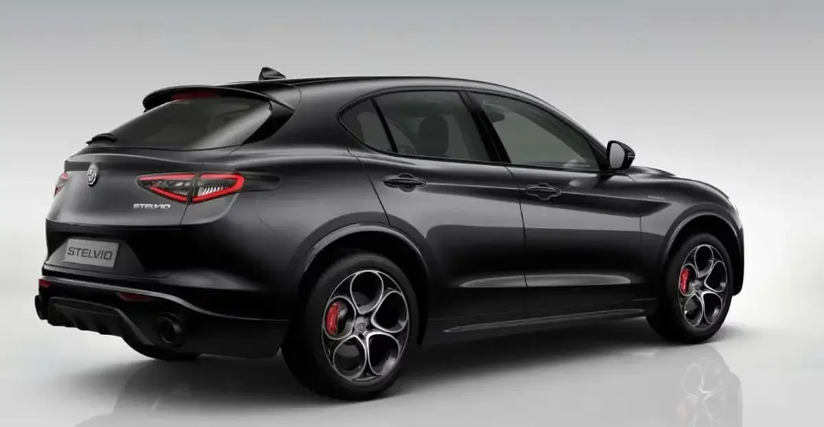 Nuova Alfa Romeo Stelvio Ti 209 CV (153 kW) 2026 Nero SUV