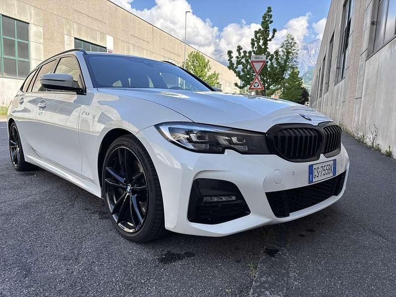 Bianco Usata 2020 BMW 330 M Sport Station wagon | 30.900 € (Ottimo prezzo) - Immagine 1/4