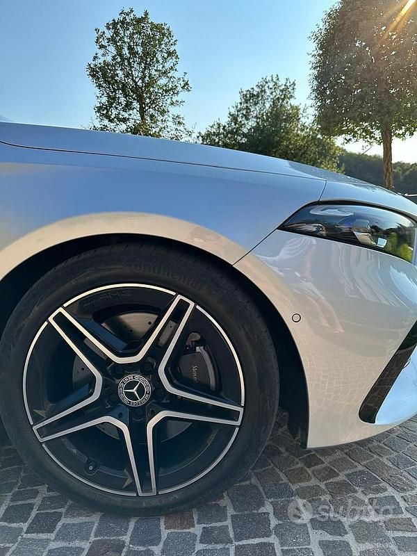 Usata Mercedes A220 Advanced Plus 190 CV (139 kW) 2023 Argento Berlina