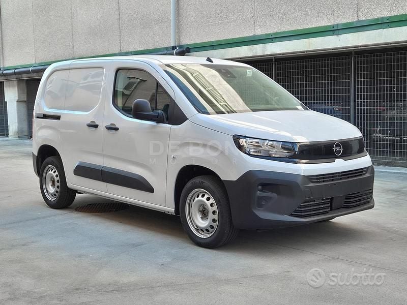 Nuova Opel Combo S 130 CV (95 kW) 2025 Bianco Monovolume