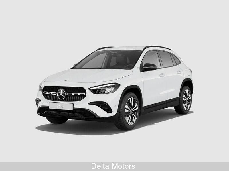 Bianco Nuova 2025 Mercedes GLA180 Advanced Plus SUV | 49.520 € (Molto cara) - Immagine 1/3