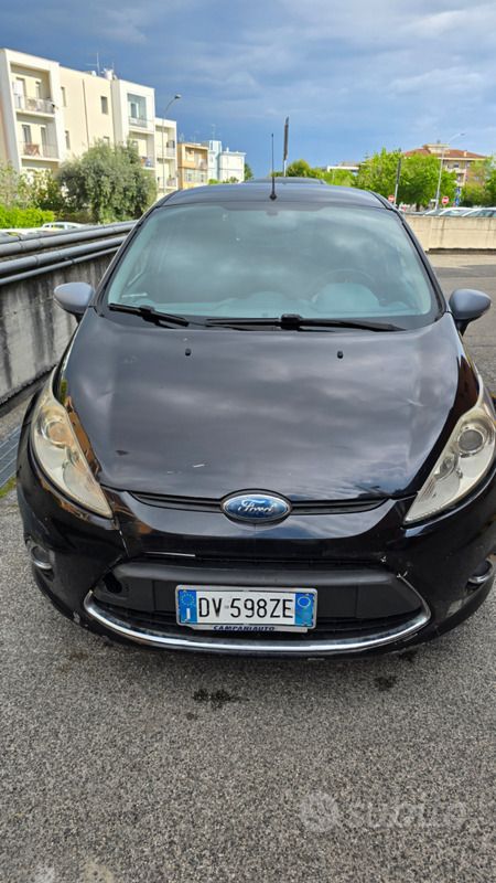 Usata Ford Fiesta Titanium 2009 Nero Utilitaria