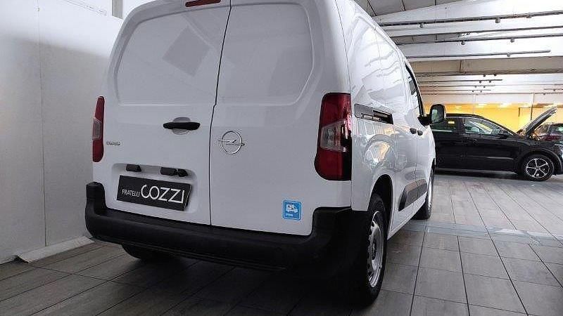 Usata Opel Combo S 131 CV (96 kW) 2024 Bianco Monovolume