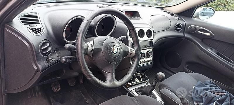 Usata Alfa Romeo 156 150 CV (110 kW) 2006 Grigio Station wagon