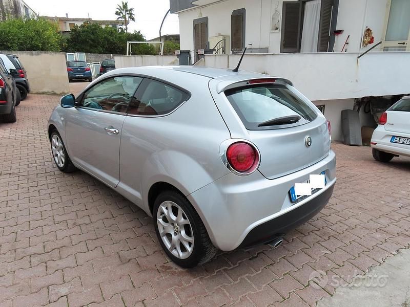 Usata Alfa Romeo MiTo 120 CV (88 kW) 2011 Grigio Utilitaria