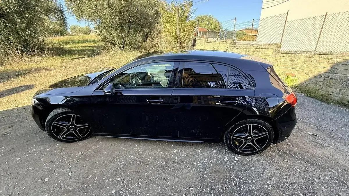 Usata Mercedes 180 Edition 116 CV (85 kW) 2021 Nero Berlina