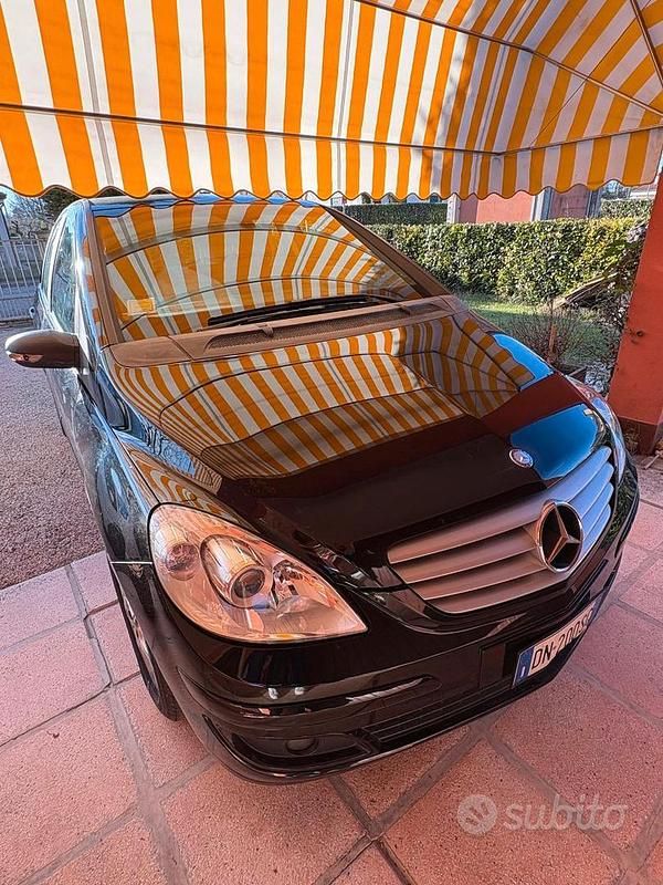 Usata Mercedes B170 116 CV (85 kW) 2008 Nero Monovolume