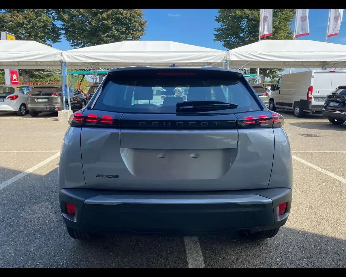Nuova Peugeot 2008 Style 101 CV (74 kW) 2026 Bianco okenite SUV