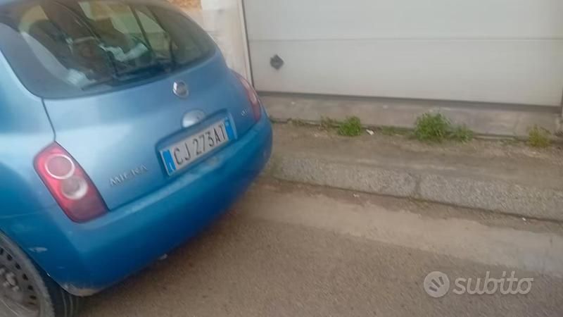 Usata Nissan Micra 2005 Blu Utilitaria