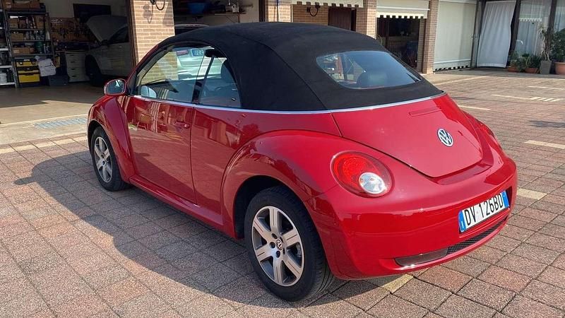 Usata VW New Beetle Edition 102 CV (75 kW) 2009 Utilitaria