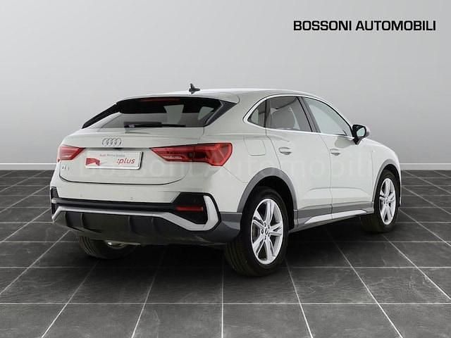 Usata Audi Q3 Sportback S-Line 150 CV (110 kW) 2024 Argento SUV