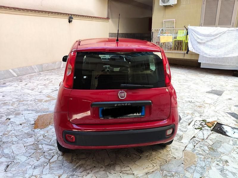 Usata Fiat Panda 85 CV (62 kW) 2014 Rosso Utilitaria