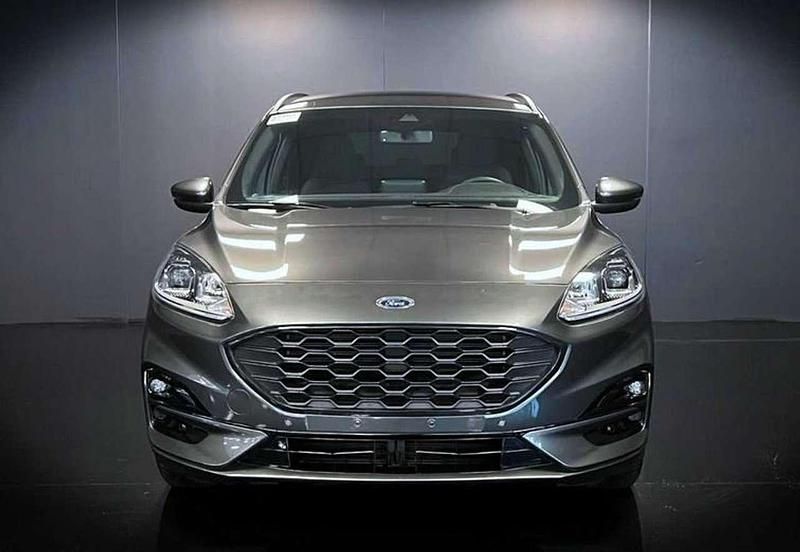 Usata Ford Kuga ST-Line 120 CV (88 kW) 2024 Grigio SUV