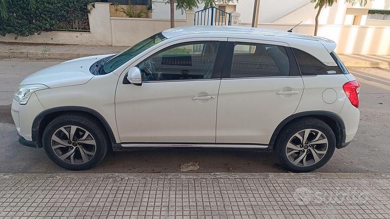 Usata Citroën C4 Aircross 150 CV (110 kW) 2012 Bianco SUV