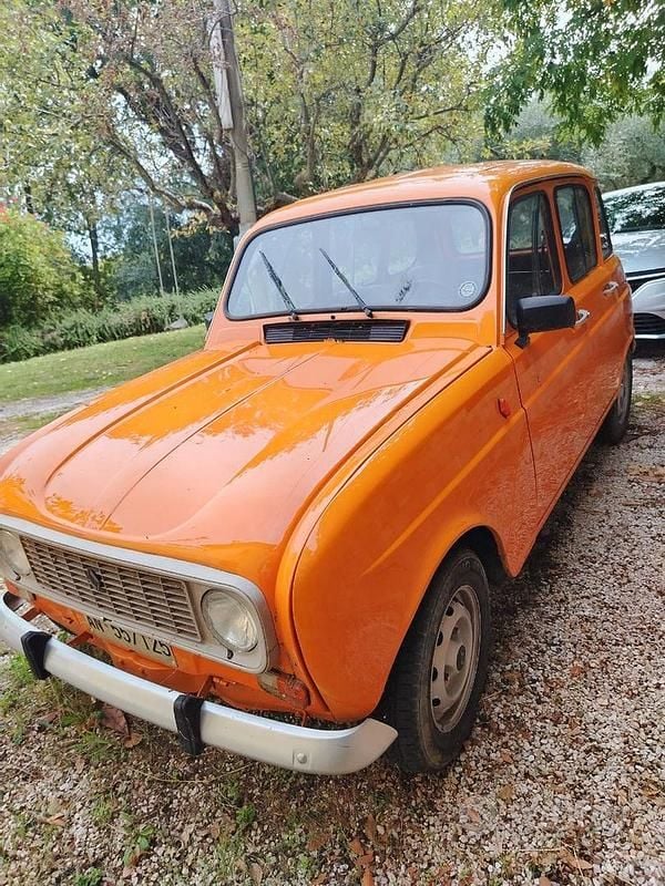 Usata 1991 Renault R4 Due volumi | 4200 € - Immagine 1/4