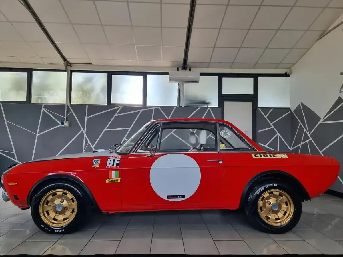 Usata Lancia Fulvia 89 CV (65 kW) 1975 Rosso Coupé