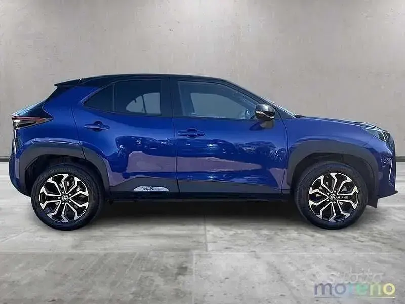 Usata Toyota Yaris Cross Trend 116 CV (85 kW) 2022 Blu SUV