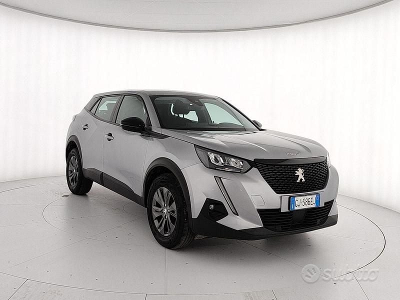 Usata Peugeot 2008 Active 100 CV (73 kW) 2022 Grigio SUV