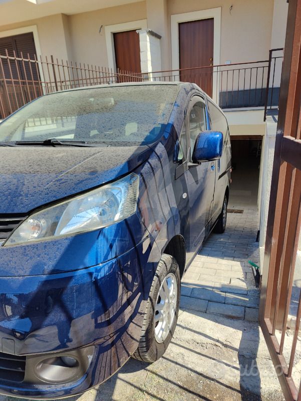 Usata Nissan Evalia 110 CV (80 kW) 2012 Blu Monovolume