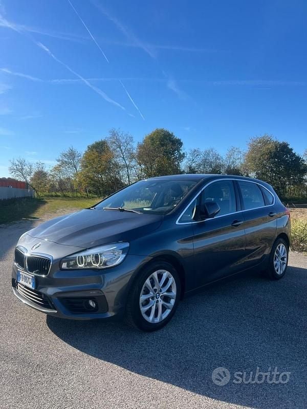 Grigio Usata 2016 BMW 216 Active Tourer Luxury Line Monovolume | 7900 € (Super prezzo) - Immagine 1/4