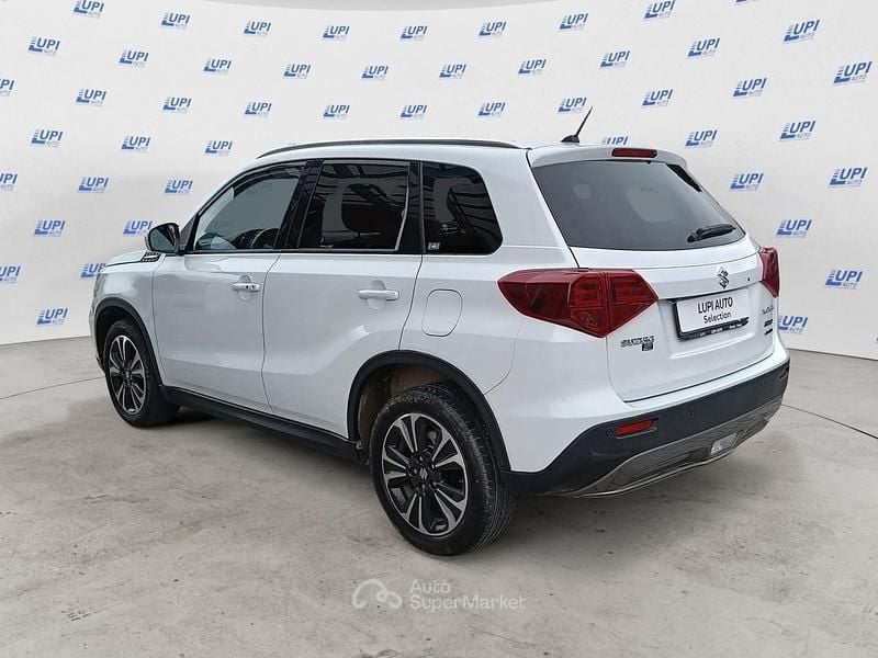 Usata Suzuki Vitara 114 CV (83 kW) 2022 Bianco SUV