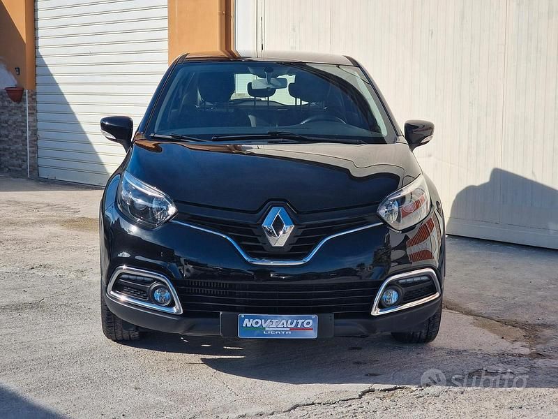 Usata Renault Captur 90 CV (66 kW) 2017 Nero SUV