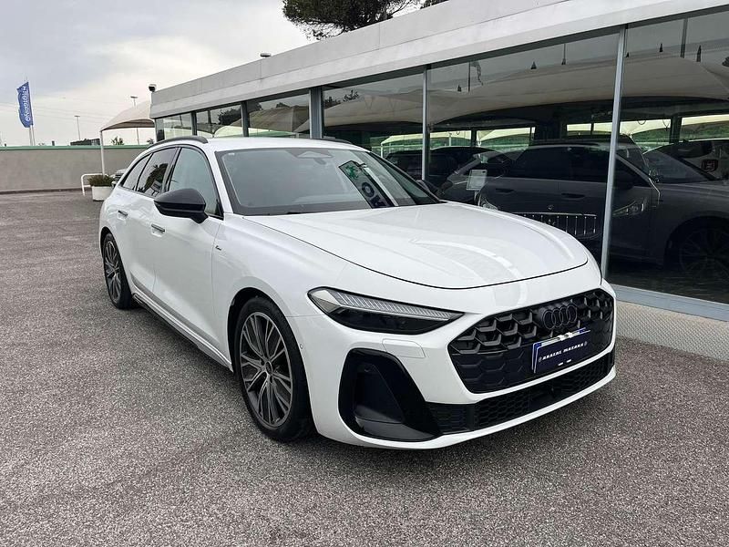 Usata Audi A5 S-Line 204 CV (150 kW) 2025 Bianco Coupé