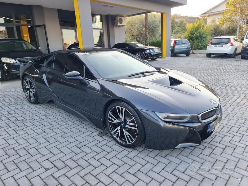 BMW i8 usata in vendita (18) - AutoUncle