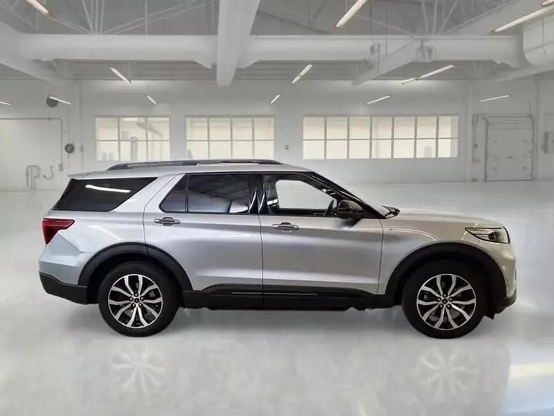 Usata Ford Explorer ST-Line 363 CV (266 kW) 2022 Grigio SUV