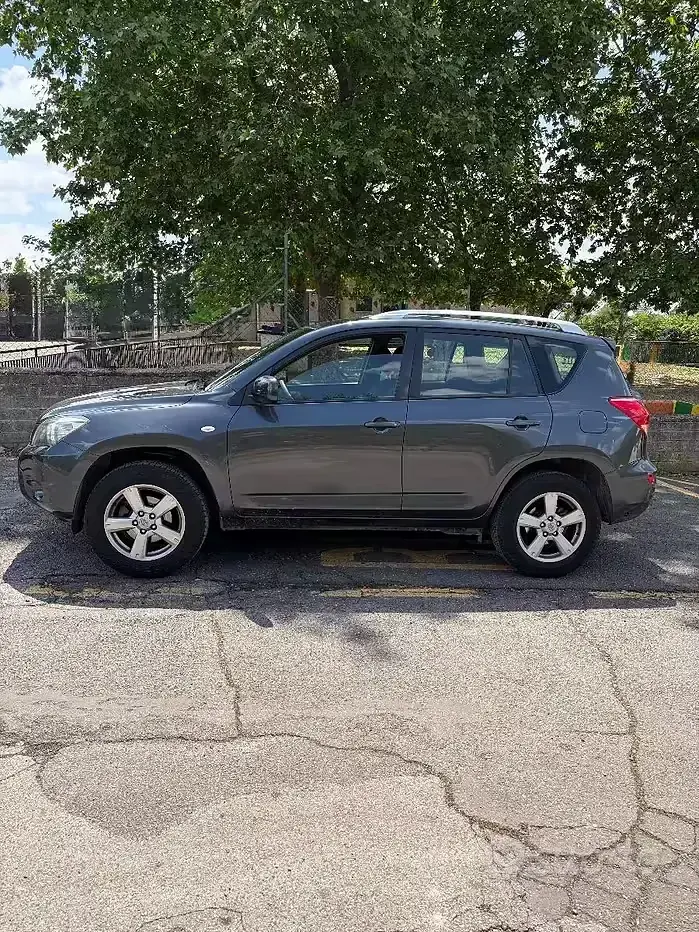 Usata Toyota RAV4 152 CV (111 kW) 2008 SUV