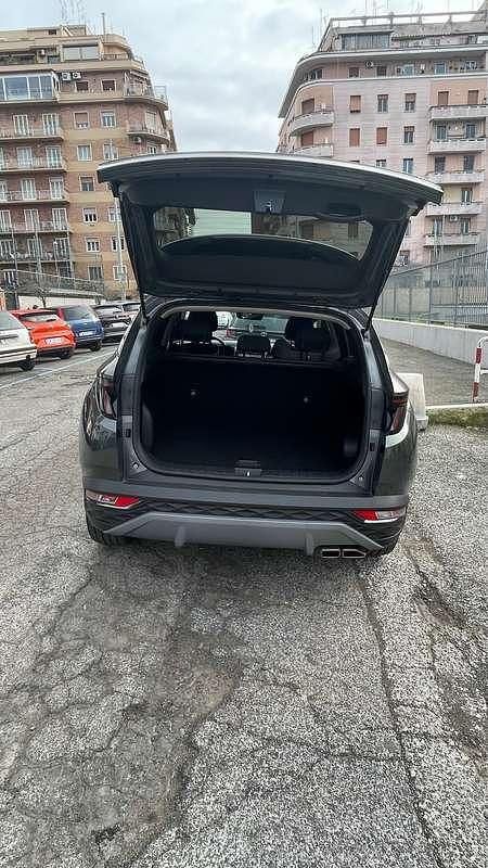 Usata Hyundai Tucson 179 CV (131 kW) 2023 Grigio SUV