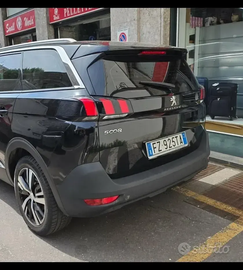 Usata Peugeot 5008 2019 Nero SUV