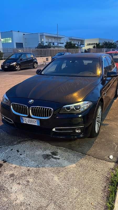 Usata BMW 530 Luxury Line 258 CV (189 kW) 2016 Station wagon