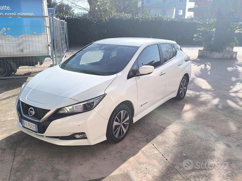 Usata Nissan Leaf 39 kW (54 CV) 2018 Bianco Utilitaria
