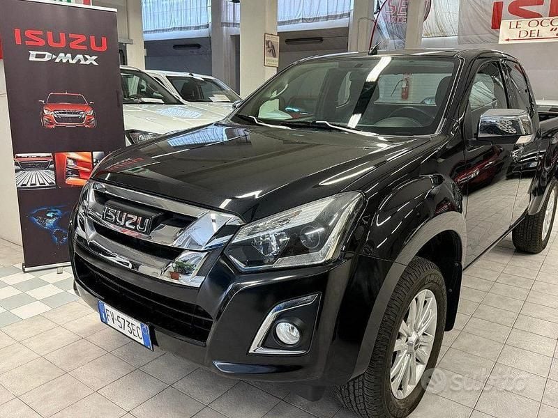 Usata Isuzu D-Max 163 CV (119 kW) 2020 Nero SUV