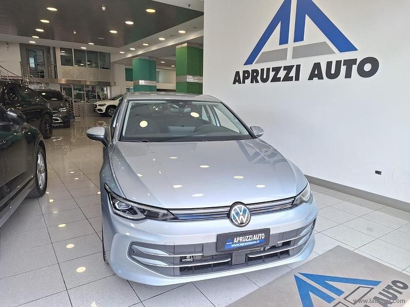 Occasion VW Golf VIII Style 150 ch (110 kW) 2025 Argent Berline