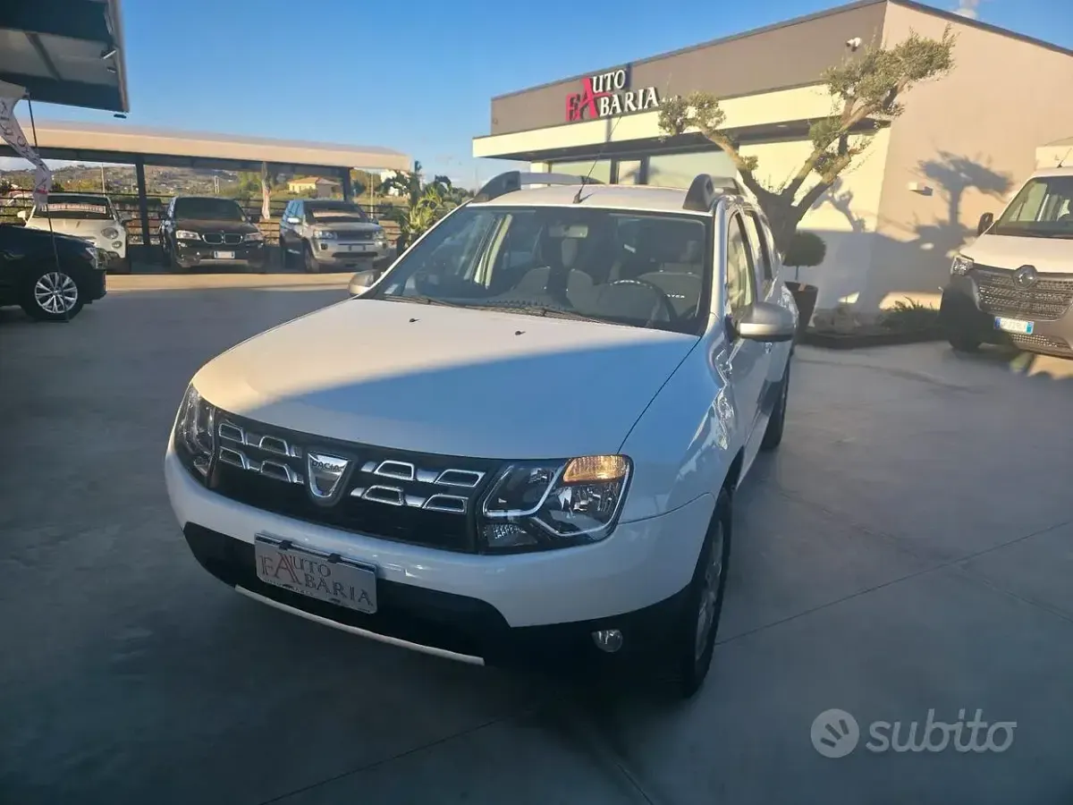 Usata Dacia Duster Ambiance 110 CV (80 kW) 2014 Bianco SUV