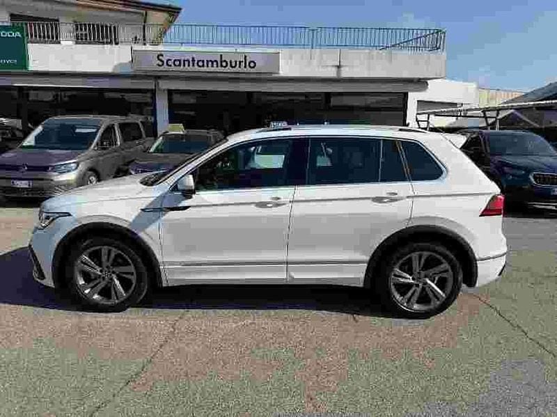 Usata VW Tiguan R-line 150 CV (110 kW) 2023 Bianco SUV