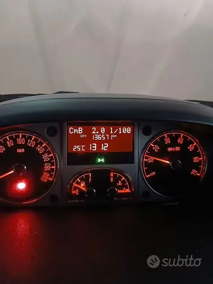 Usata Lancia Musa 77 CV (56 kW) 2012 Monovolume