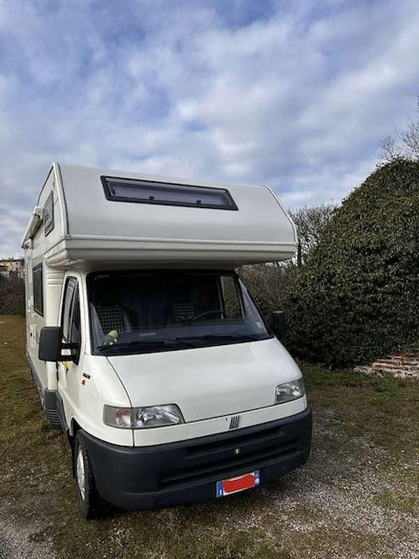 Usata Fiat Ducato 120 CV (88 kW) 2000 Bianco Furgone